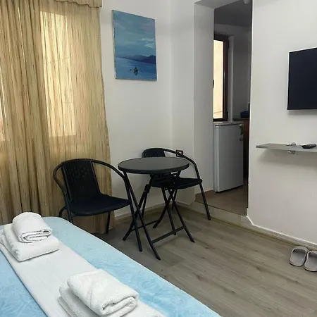 Di Marko & Nati Pogradec